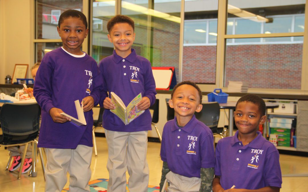 School 2 receives DTSDE Award