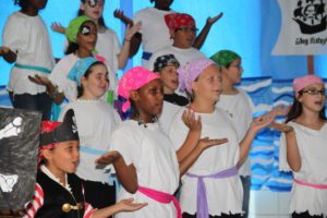 Students singing during the 2016 performance of "Pirates: The Musical."