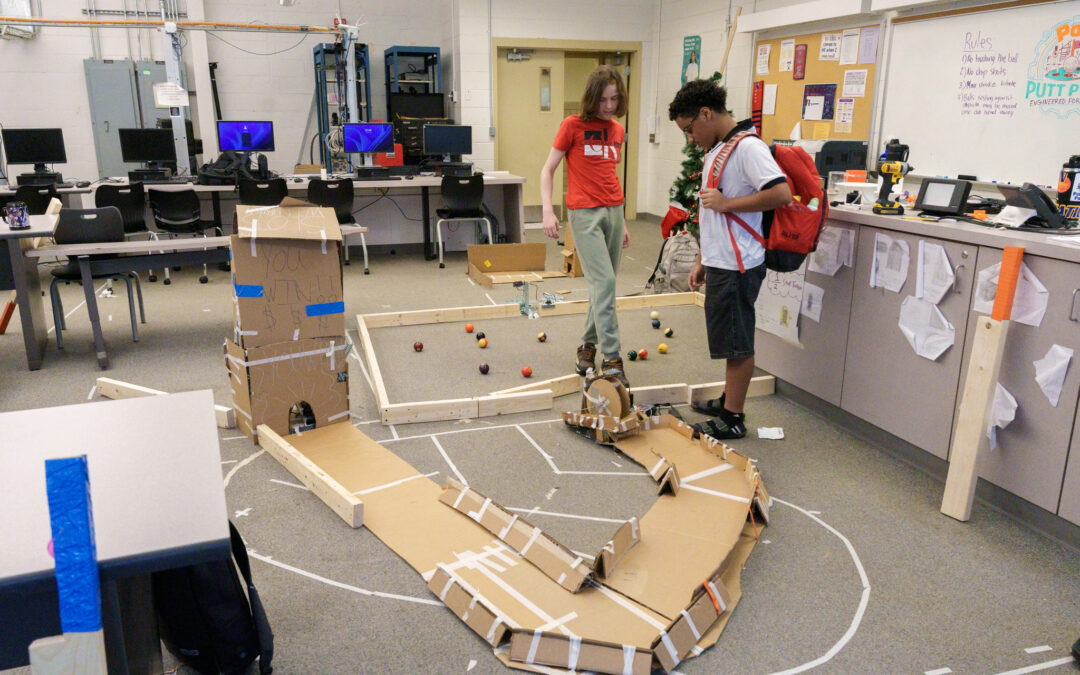 Troy High Students Build Fully Automated Mini Golf Course